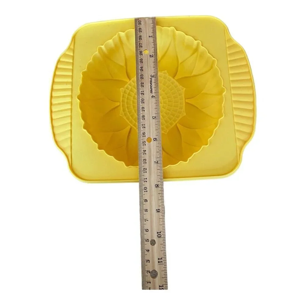 Sunflower Soft Mold Nonstick Pastry Cake Baking Pan
